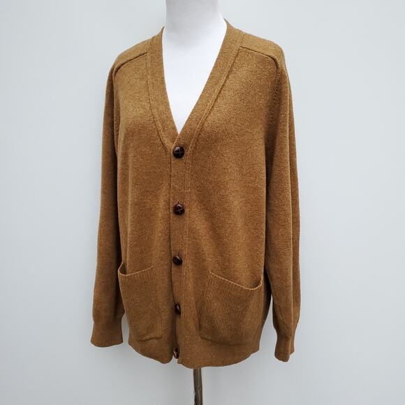 LL Bean Grandpa Cardigan Sweater Brown Lambswool Wooden Buttons Pockets Large - Picture 8 of 16